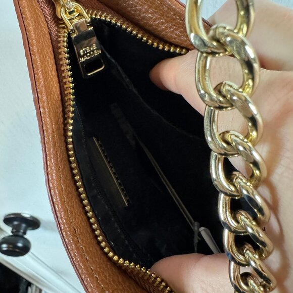 Steve Madden Crossbody Bag – Cognac & Black Two-Tone Faux Leather, Gold Chain - Picture 5 of 10